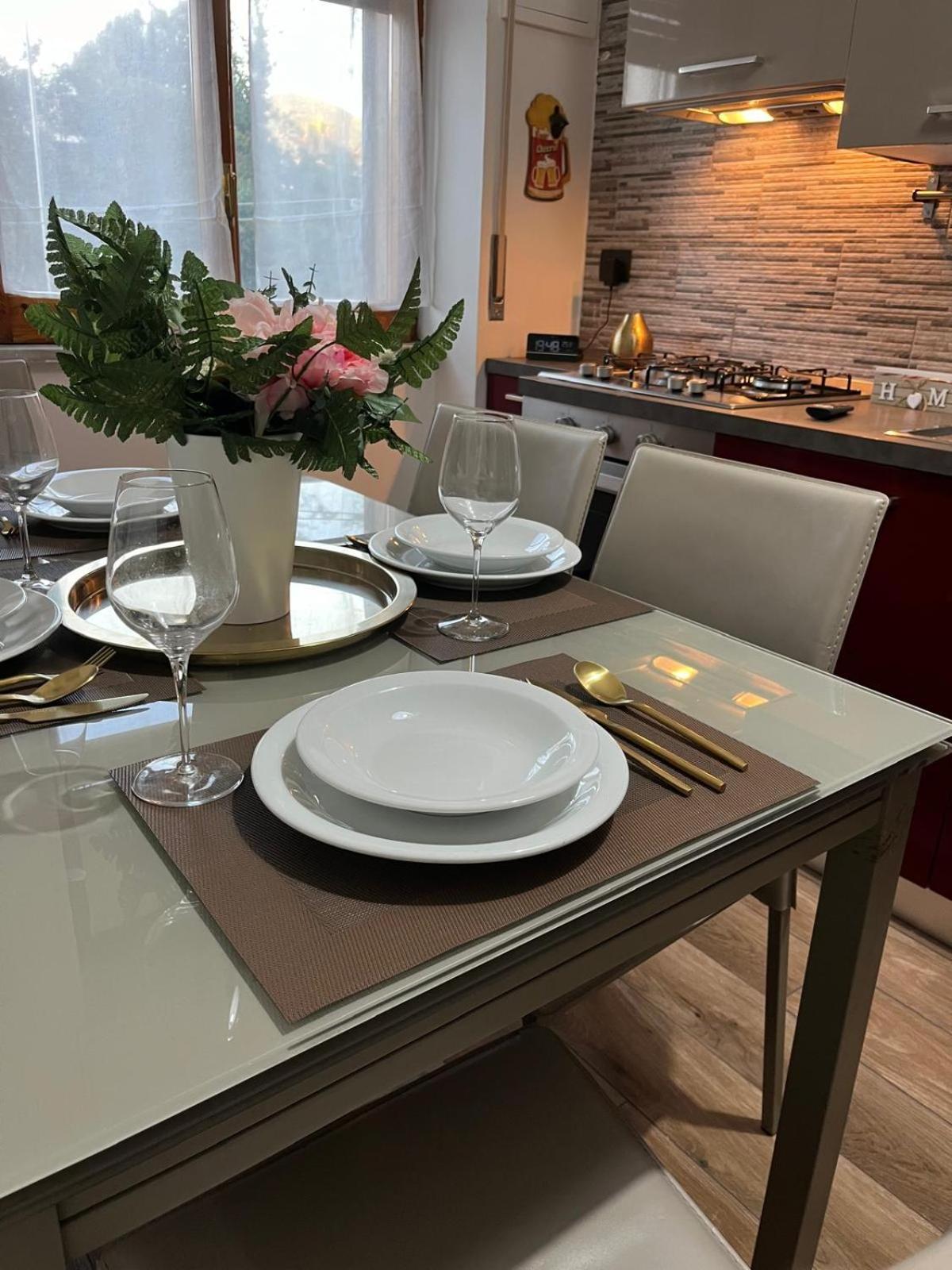 萨莱诺La Casa Di Rebecca公寓 外观 照片